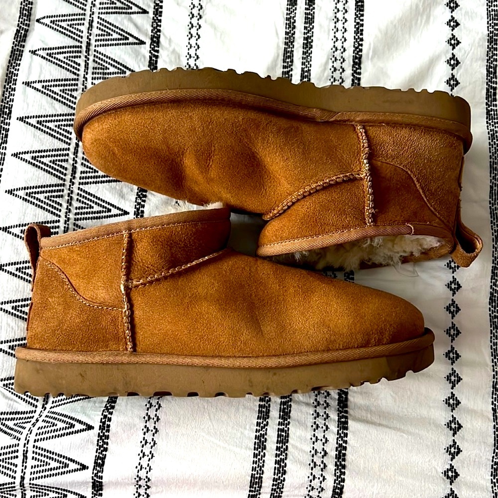 UGG Ultra Mini Size 8